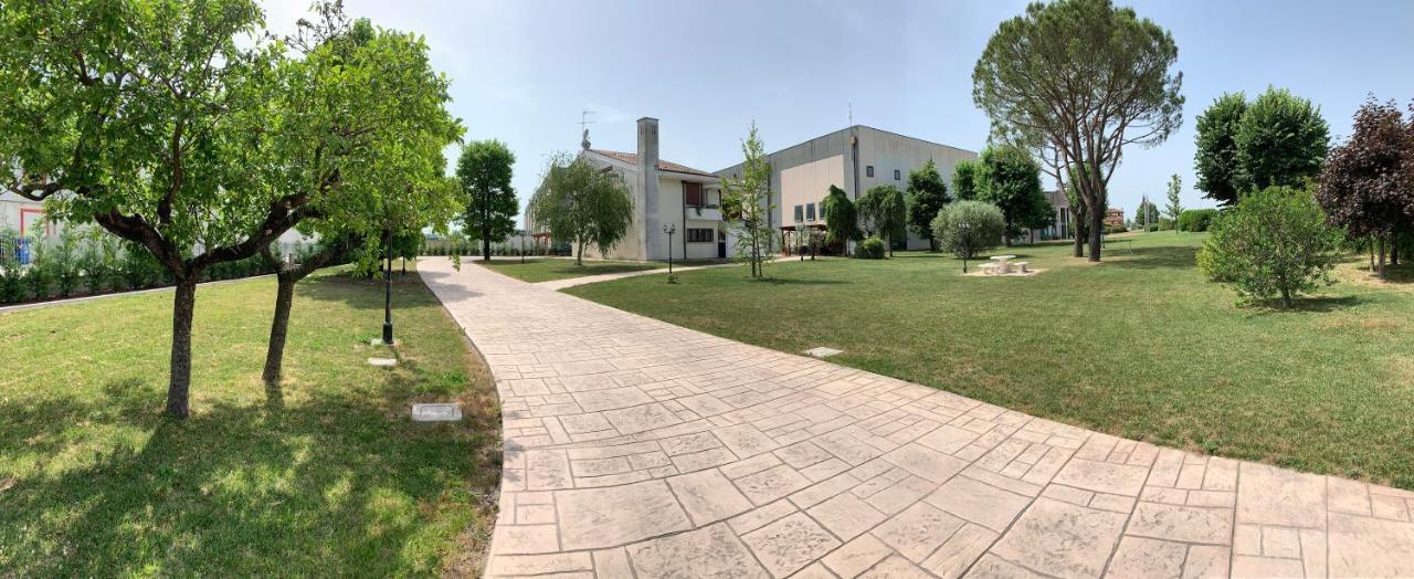 Locanda L'Officina Hotel Ceggia Exterior foto